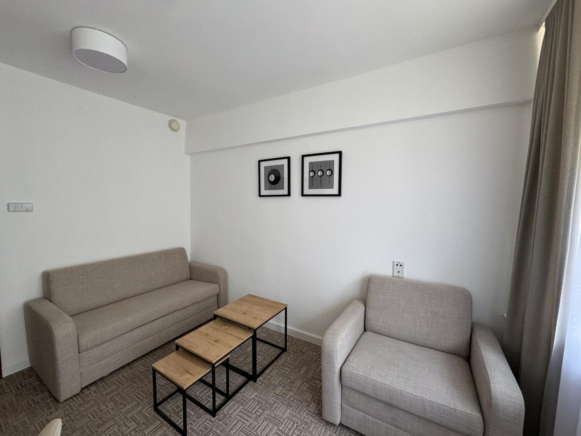 Hotel Echo Cedzyna エクステリア 写真